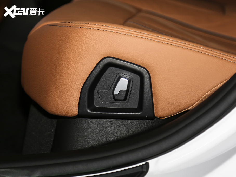 2021R6ϵGT 630i M\b