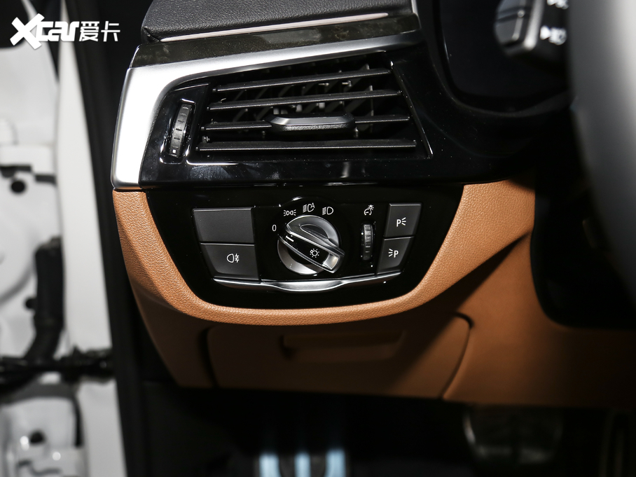 2021R6ϵGT 630i M\b