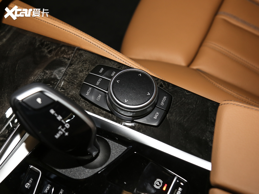 2021R6ϵGT 630i M\b