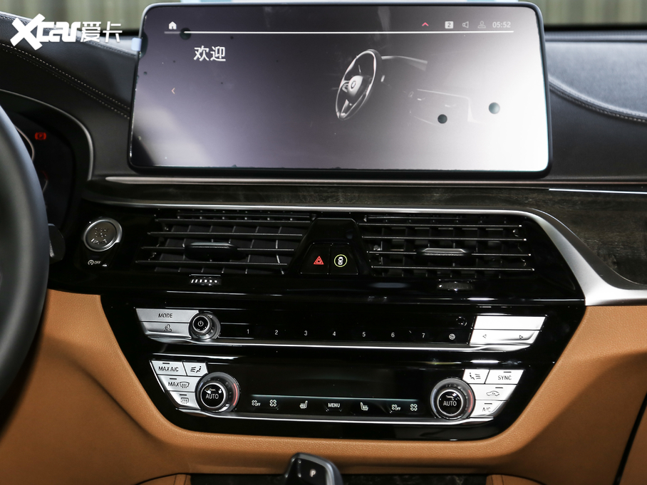 2021R6ϵGT 630i M\b