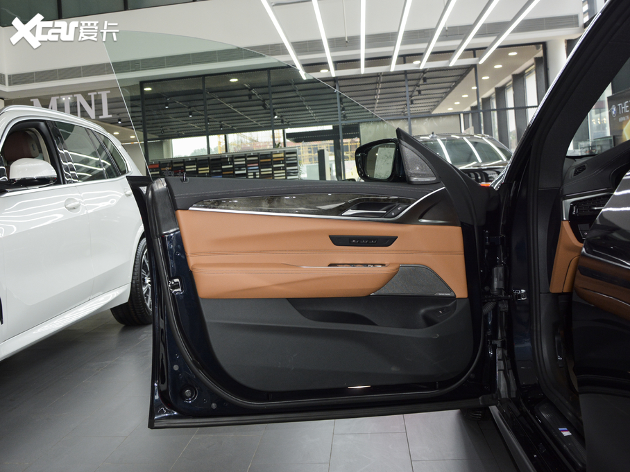 2021R6ϵGT 630i M\b