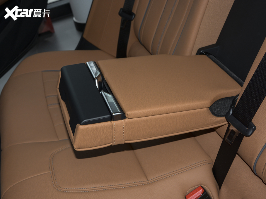 2021R6ϵGT 630i M\b