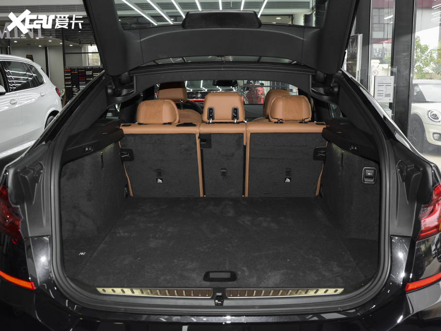 2021R6ϵGT 630i M\b