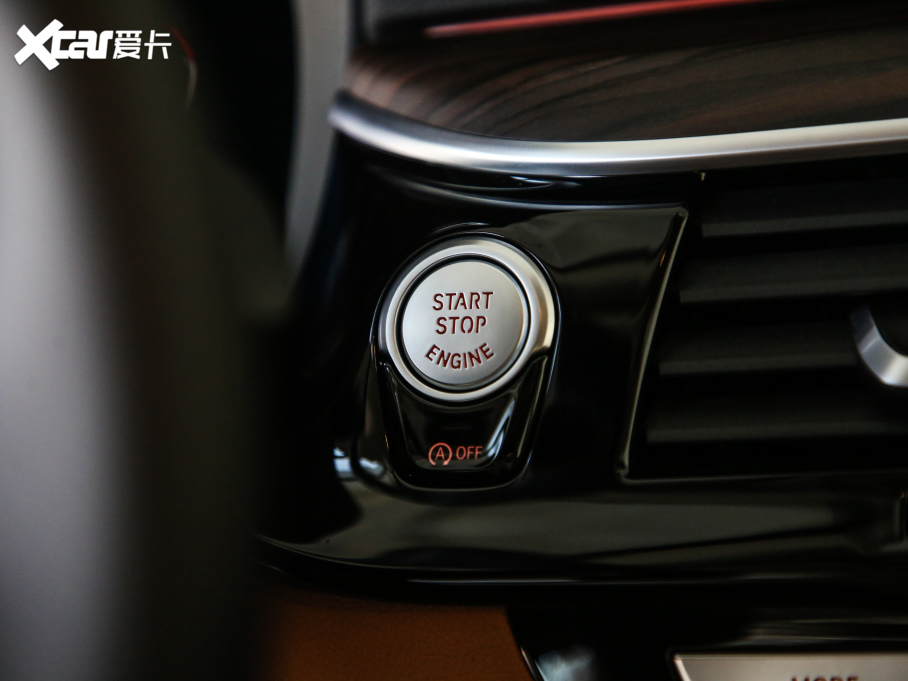 2021R6ϵGT 630i AOӋb