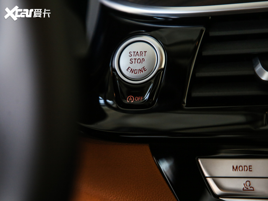 2021R6ϵGT 630i AOӋb