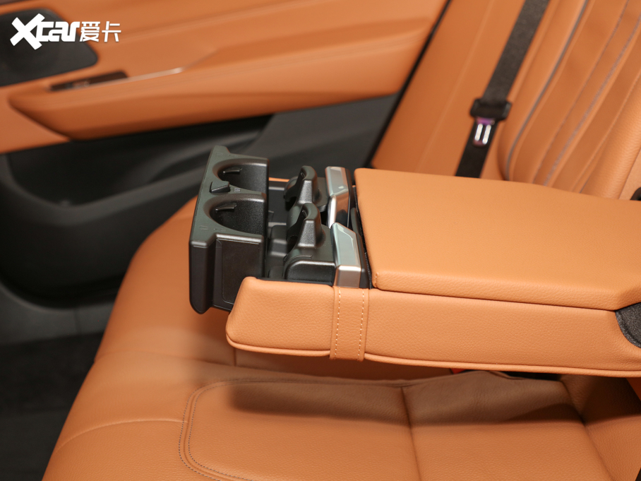 2021R6ϵGT Ŀ 630i AOӋb