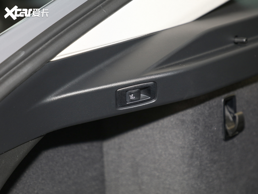 2021R6ϵGT Ŀ 630i AOӋb