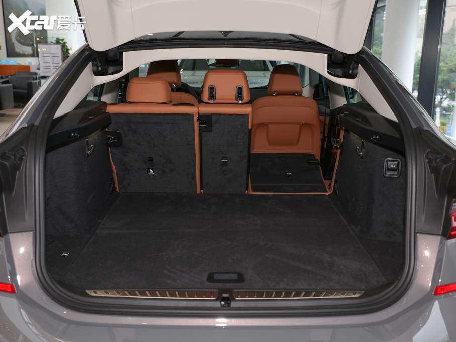 2021R6ϵGT Ŀ 630i AOӋb