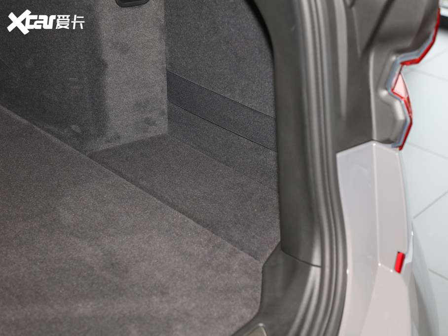 2021R6ϵGT Ŀ 630i AO(sh)Ӌb