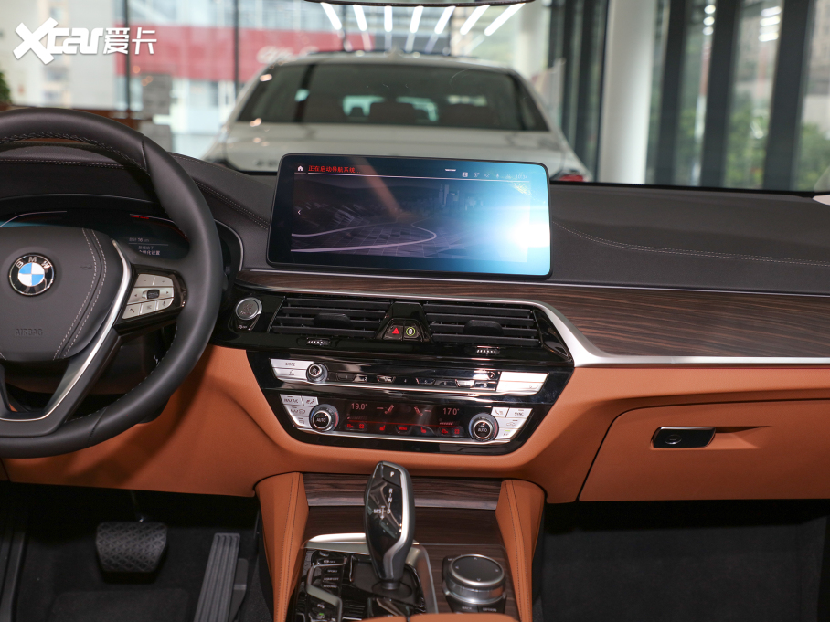 2021R6ϵGT Ŀ 630i AOӋb