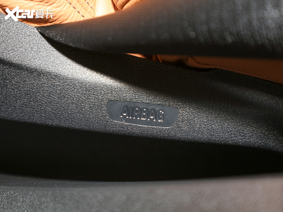 2021R6ϵGT Ŀ 630i AOӋb