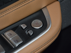 2021630i M\b п؅^(q)