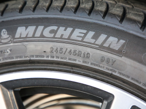 2021630i AOӋb ݆̥ߴ