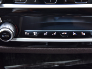 2021Ŀ 630i M\ӴмҰ g