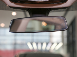 2021Ŀ 630i AOӋb п؅^