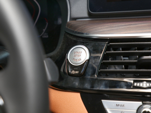 2021Ŀ 630i AOӋb п؅^