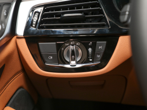 2021Ŀ 630i AO(sh)Ӌ(j)b п؅^(q)