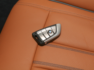 2021Ŀ 630i AOӋb ܇耳