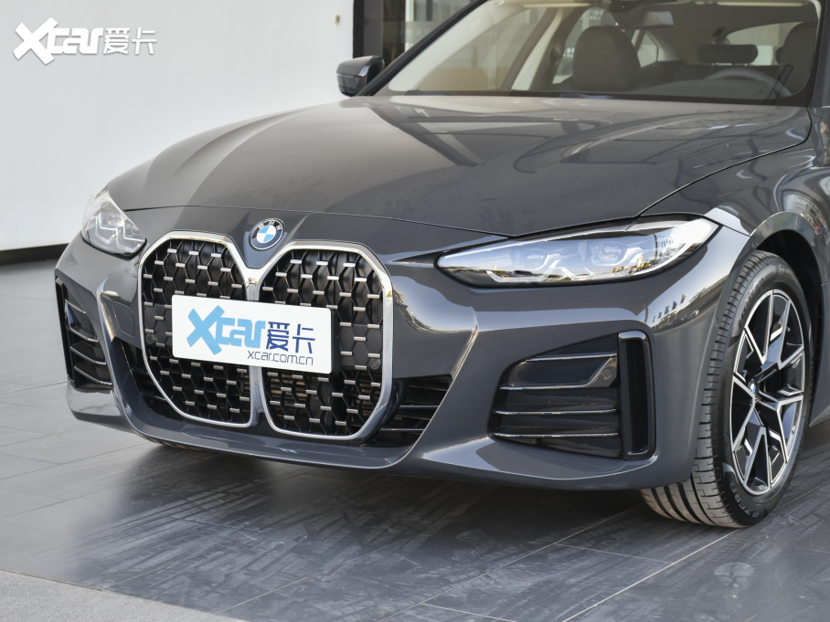 2022R4ϵT 425i Gran Coupe M\b