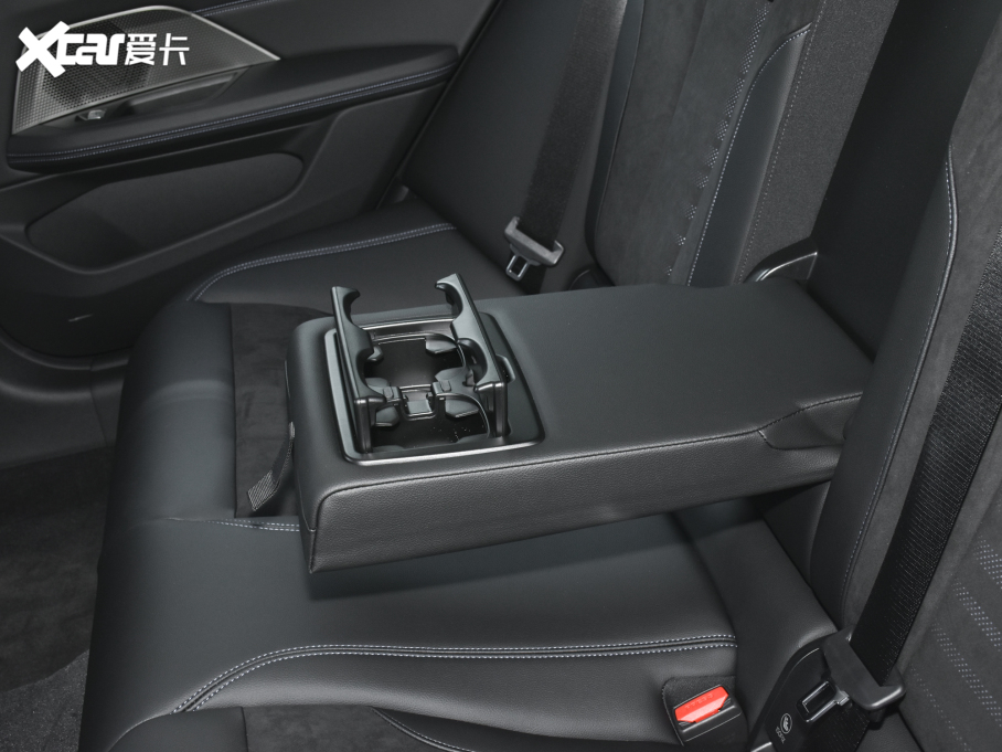 2022R4ϵT 425i Gran Coupe M\b