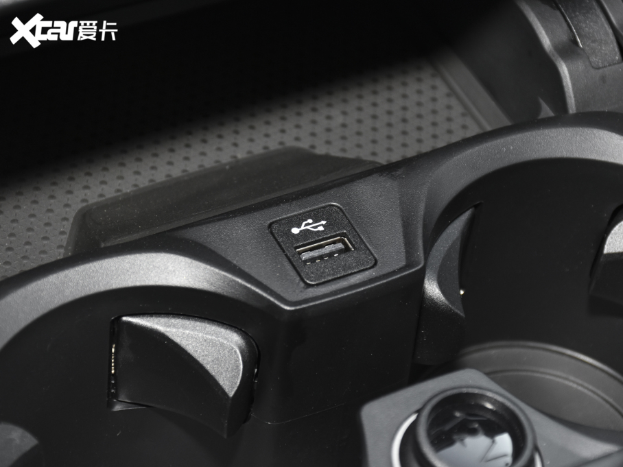 2022R4ϵT 425i Gran Coupe M\b