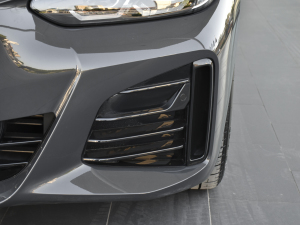 2022425i Gran Coupe M\b ^