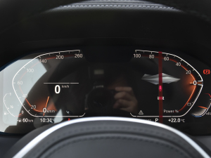 2022425i Gran Coupe M\(yn)(dng)b п؅^(q)