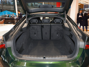 2022430i Gran Coupe M\(yn)(dng)ҹb g