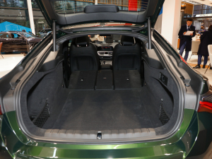 2022430i Gran Coupe M\(yn)(dng)ҹb g