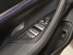 2022430i Gran Coupe M\ҹb п؅^