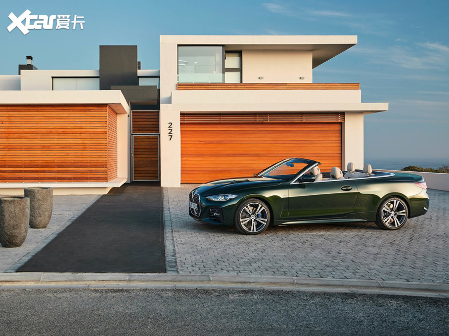 2021R4ϵ M440i Convertible