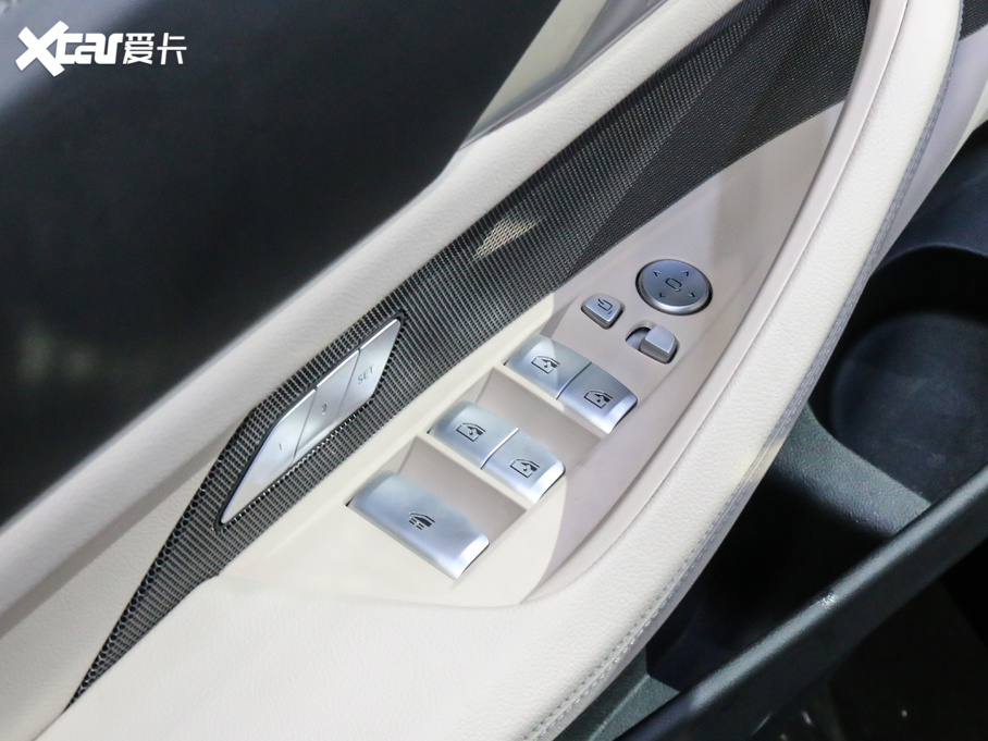 2021R4ϵ 425i M\b