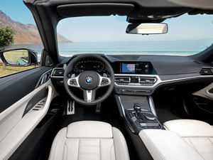 2021款M440i Convertible 中控区