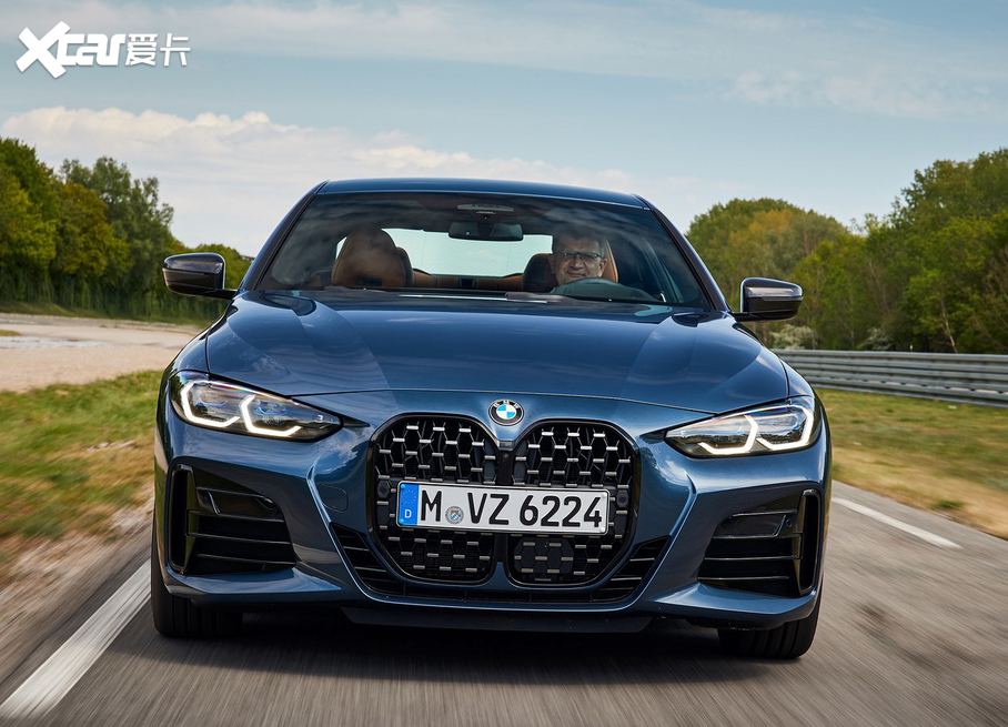 2021R4ϵ M440i xDrive Coupe