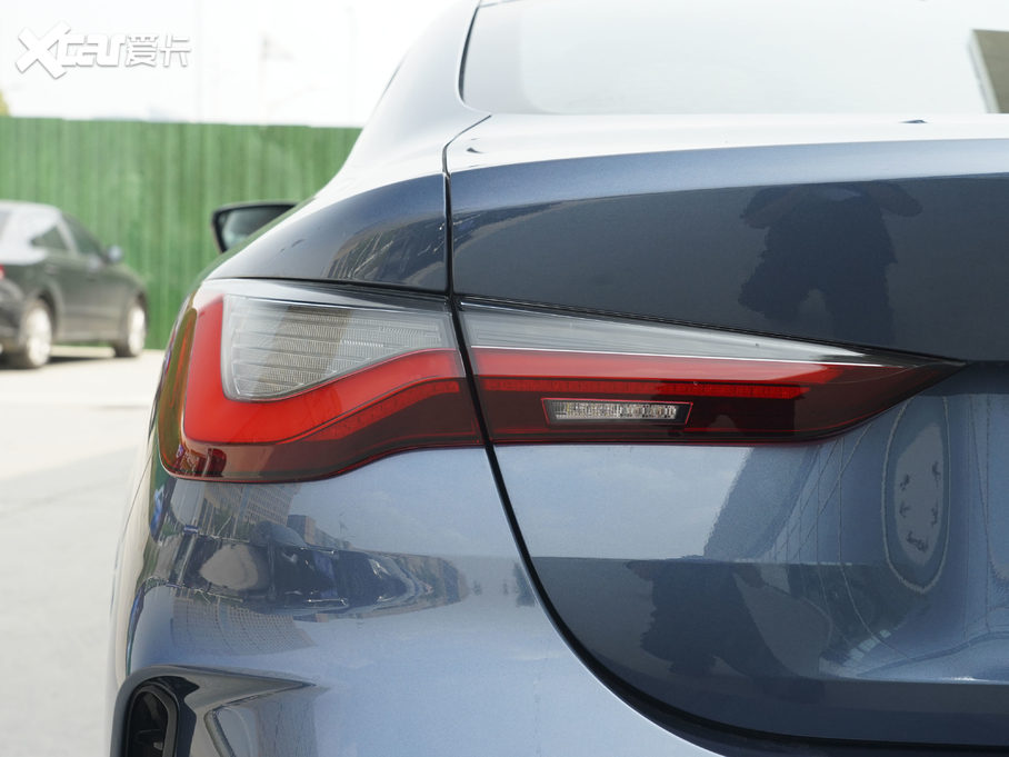 2021R4ϵ 425i M\ҹ