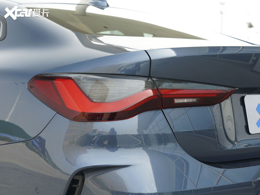 2021R4ϵ 425i M\ҹ