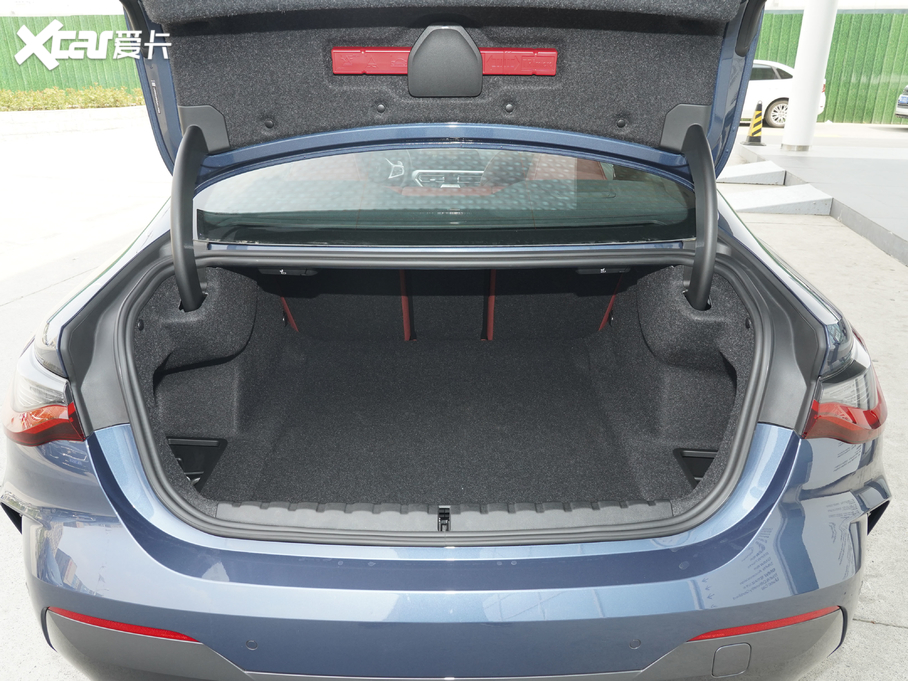 2021R4ϵ 425i M\ҹ