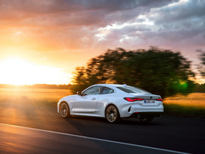 2021430i M\(yn)(dng)ҹ w^