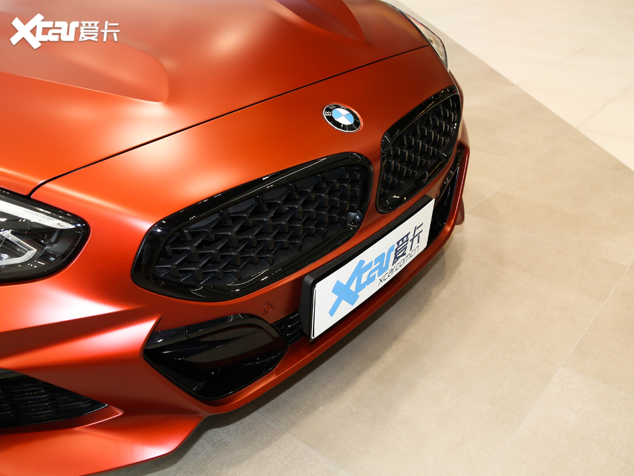 2020RZ4 sDrive 25i 