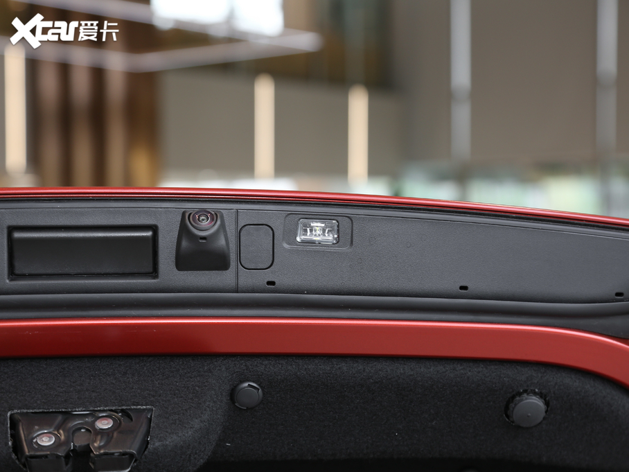 2020RZ4 sDrive 25i 