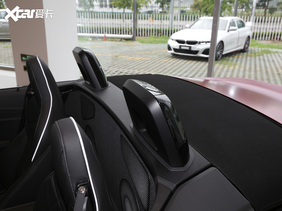 2020RZ4 sDrive 25i 