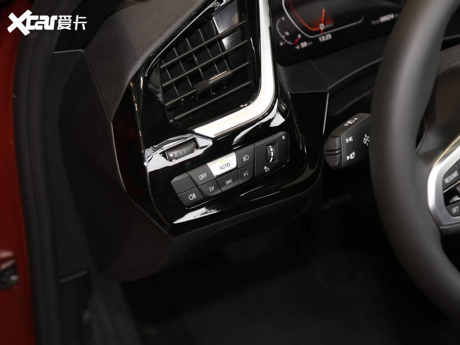 2020RZ4 sDrive 25i 