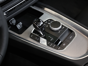 2020sDrive 25i  п؅^