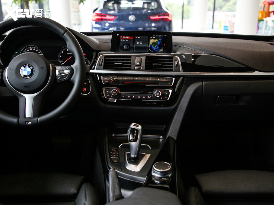 2020R3ϵGT 320i M\b