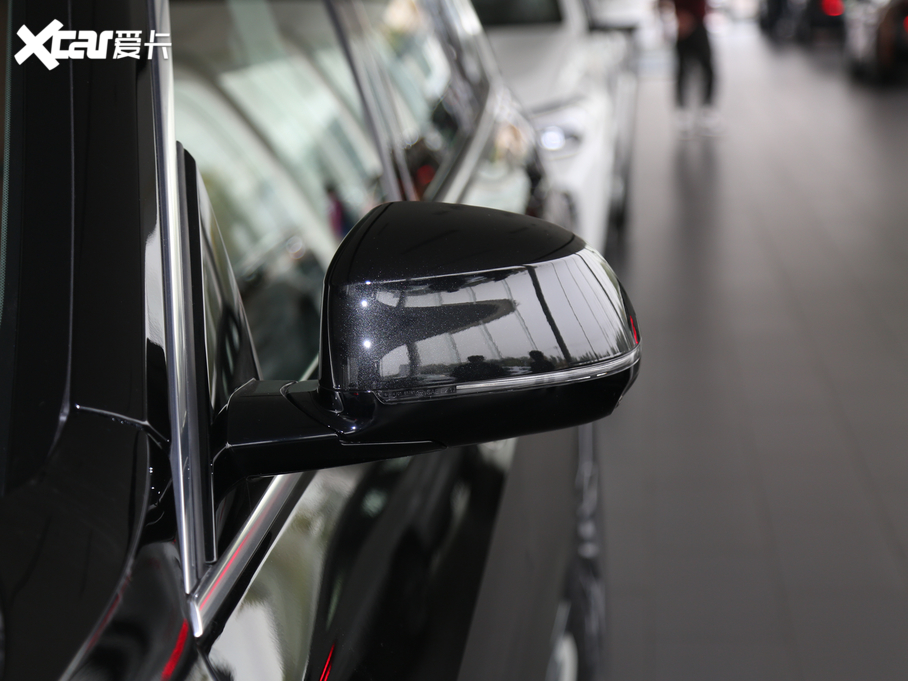 2021RX7 xDrive40i ͺAb