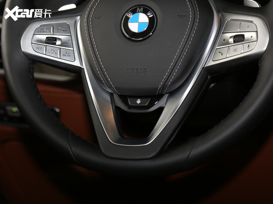 2021RX7 xDrive40i ͺAb