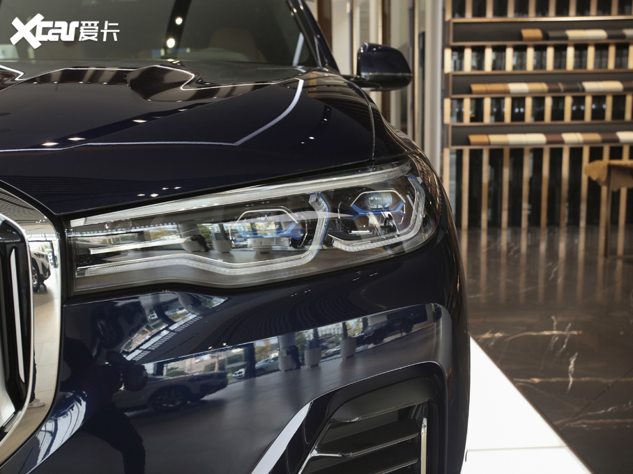 2021RX7 xDrive40i ͺAb