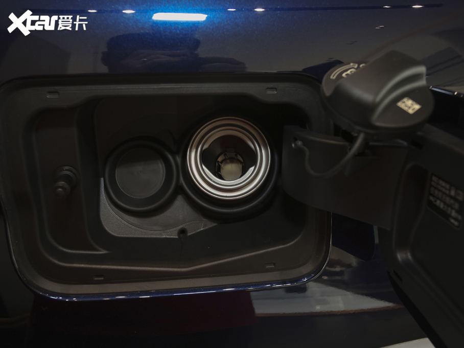 2021RX7 xDrive40i ͺAb