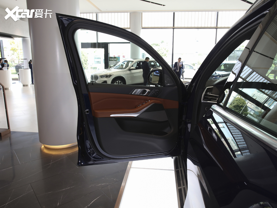 2021RX7 xDrive40i ͺAb