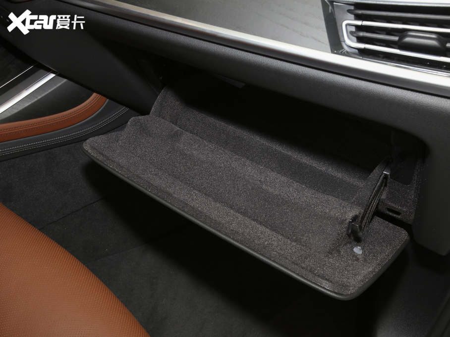 2021RX7 xDrive40i ͺAb